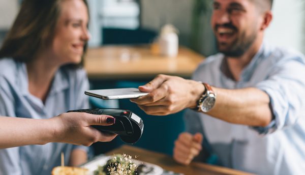 NFC technology driving shift from contactless card to device first approach – ABI Research 