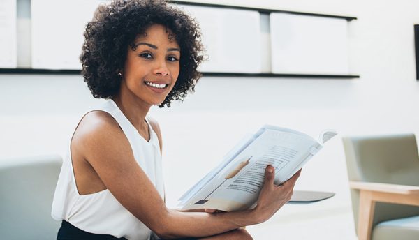 The gender gap and women in finance in the US: Challenges, corporate responses and technological solutions