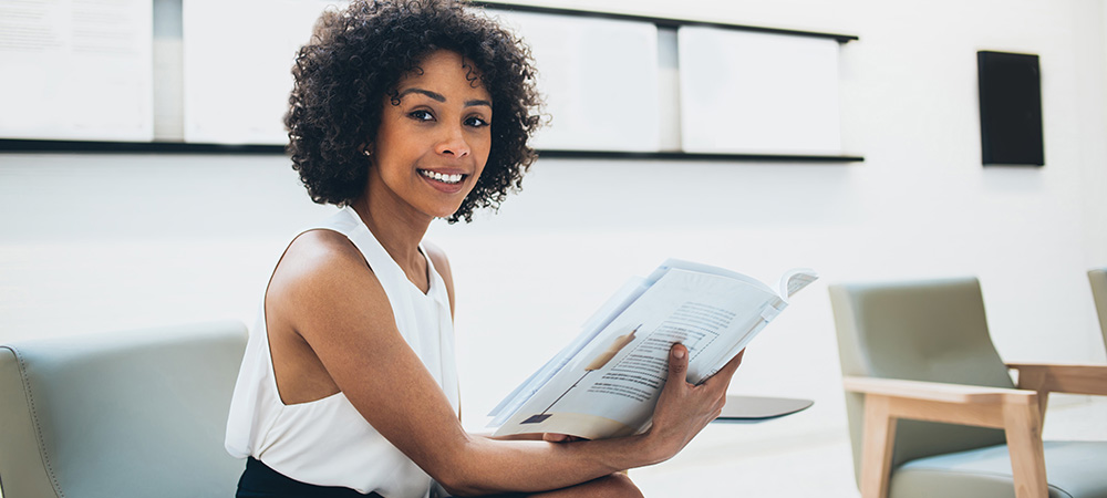 The gender gap and women in finance in the US: Challenges, corporate responses and technological solutions